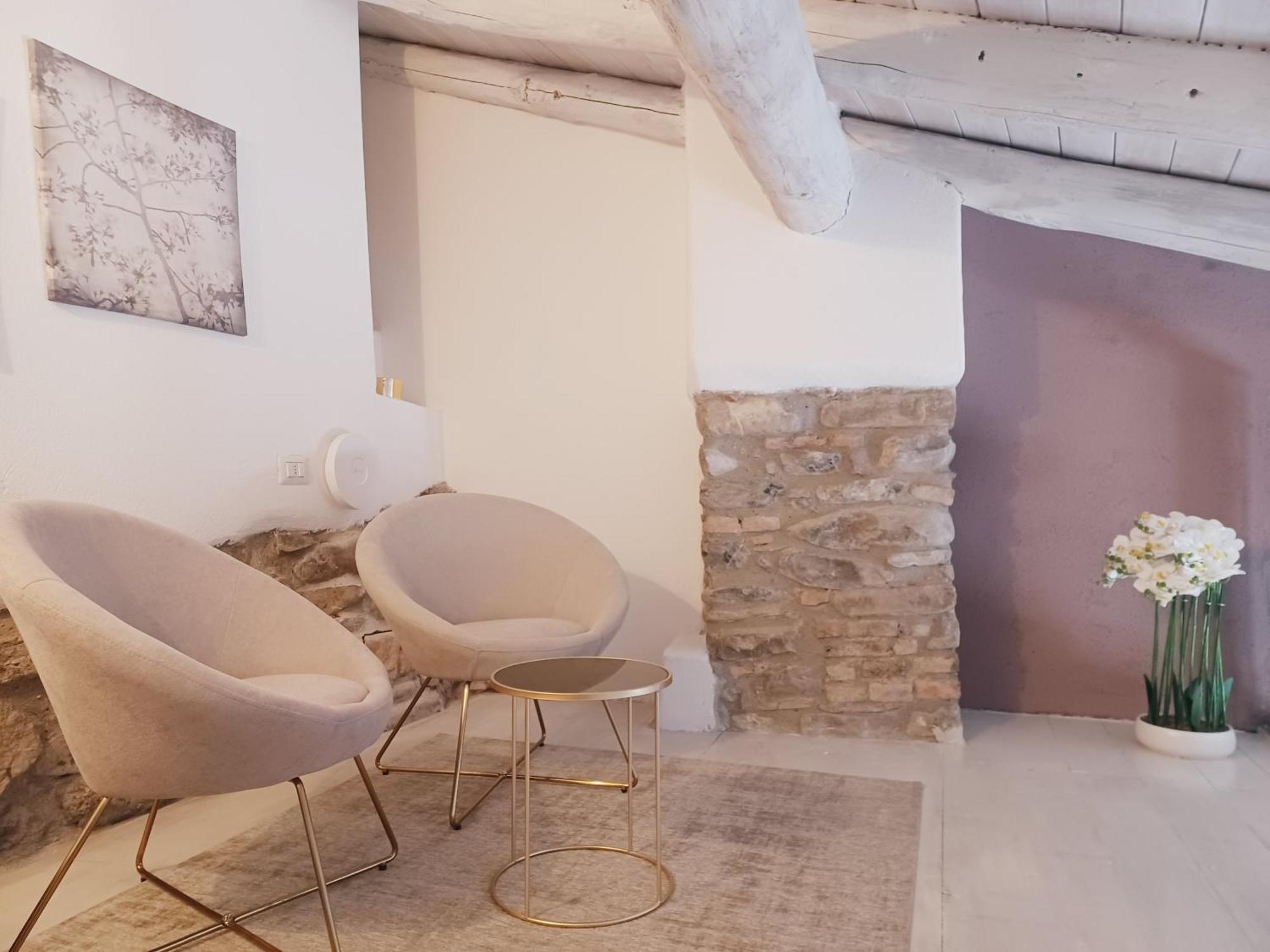 בארדי Country-Chic B&B "Il Pozzo E La Macina" מראה חיצוני תמונה